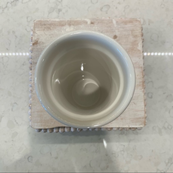 🚨LAST CHANCE. 🚨Anthropologie Molly Hatch Every Day Adventure Mug - Picture 2 of 6